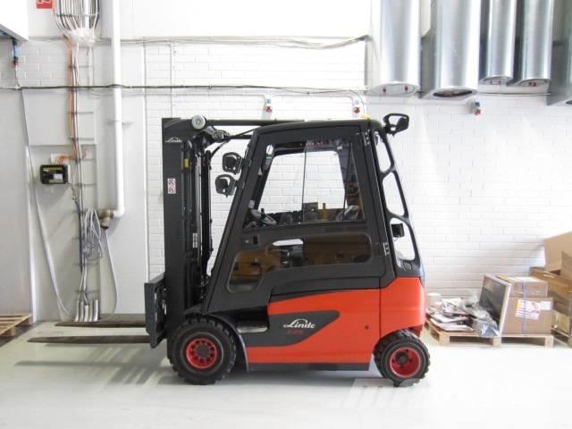Linde E25 Električni viljuškari
