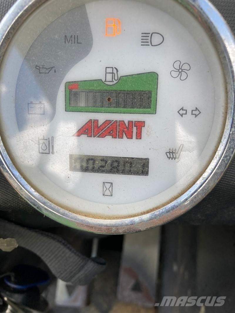 Avant 225 Mini utovarivači