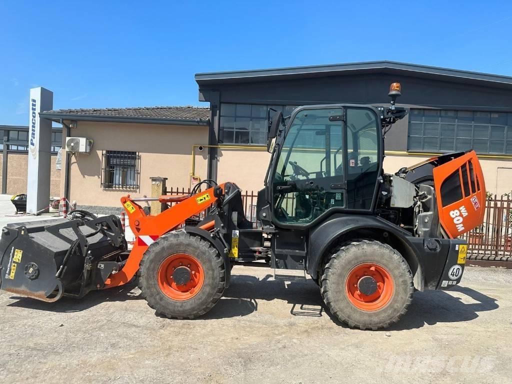 Komatsu WA 80 M-8 Utovarivači na točkove