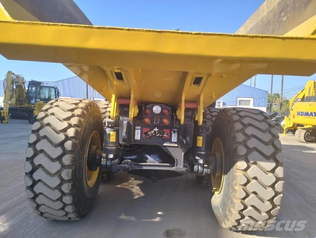 Komatsu HM 300-5EO Zglobni damperi