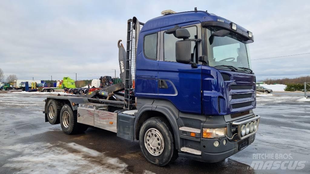 Scania R500 6X2 Rol kiper kamioni sa kukom za podizanje tereta