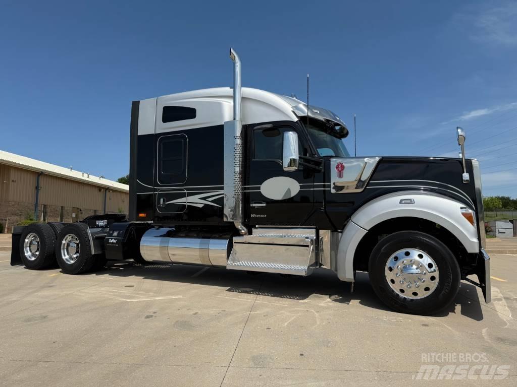 Kenworth W 990 Tegljači