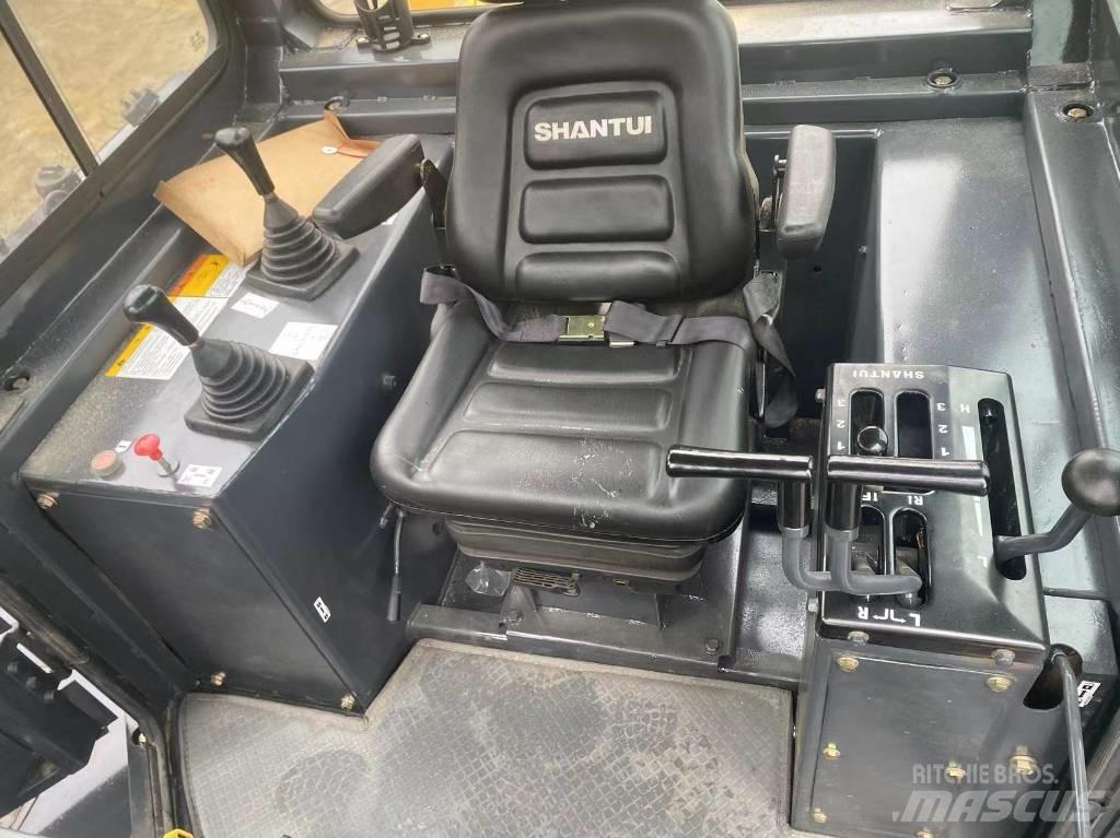 Shantui SD 22 Buldožeri guseničari