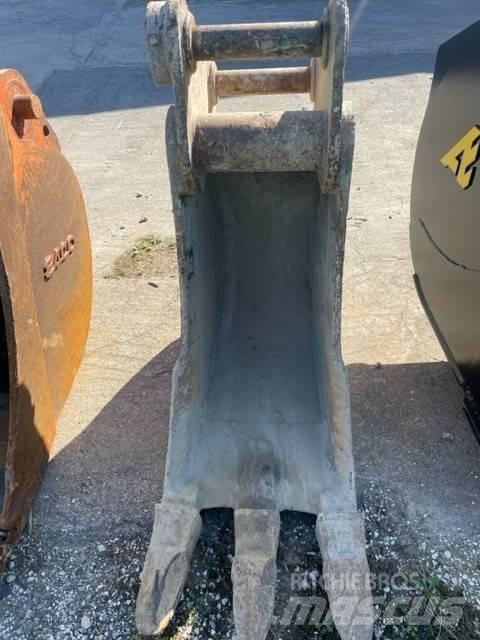 Doosan DX255LC-5 Bageri guseničari