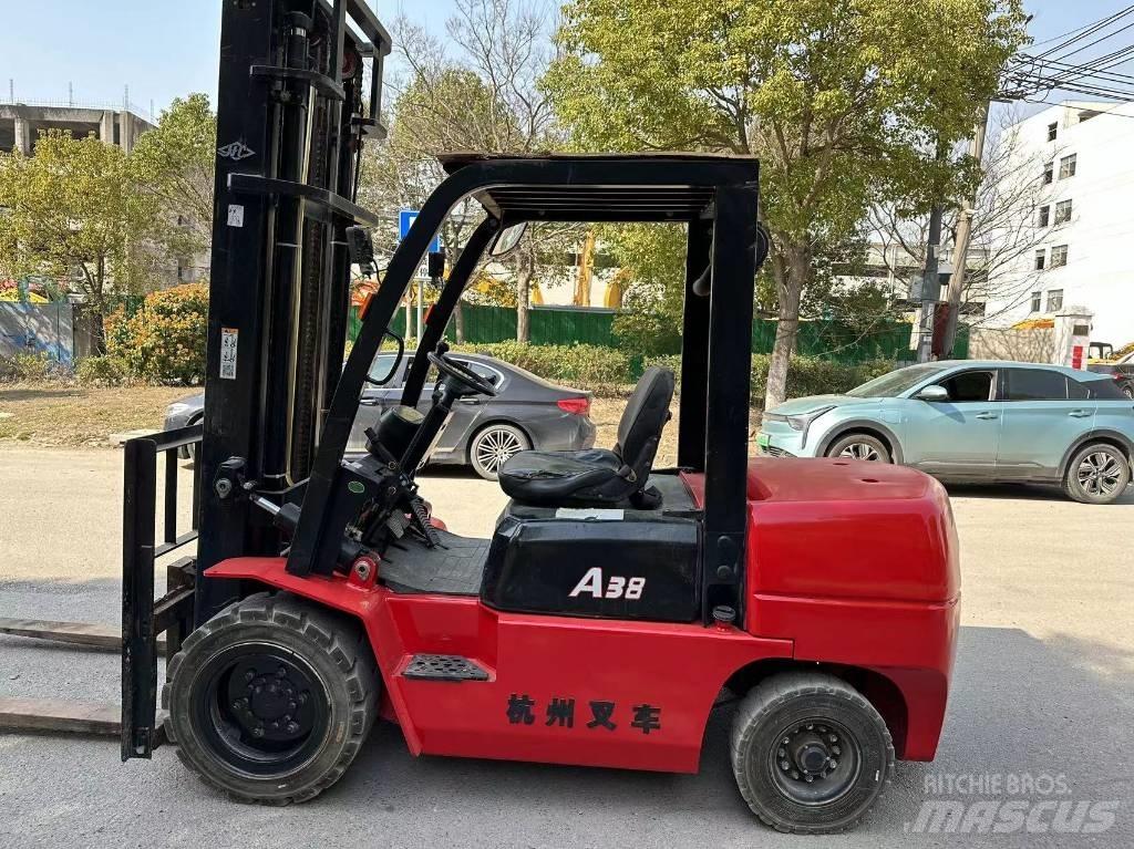 Hangcha A38 Dizelski viljuškari