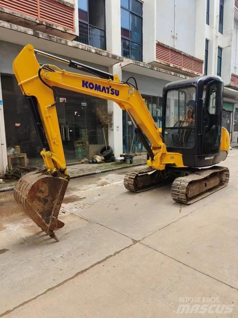 Komatsu PC 35 R-8 Bageri guseničari