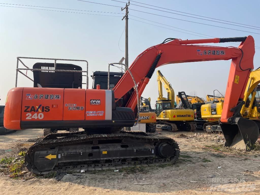 Hitachi ZX 240 Bageri guseničari