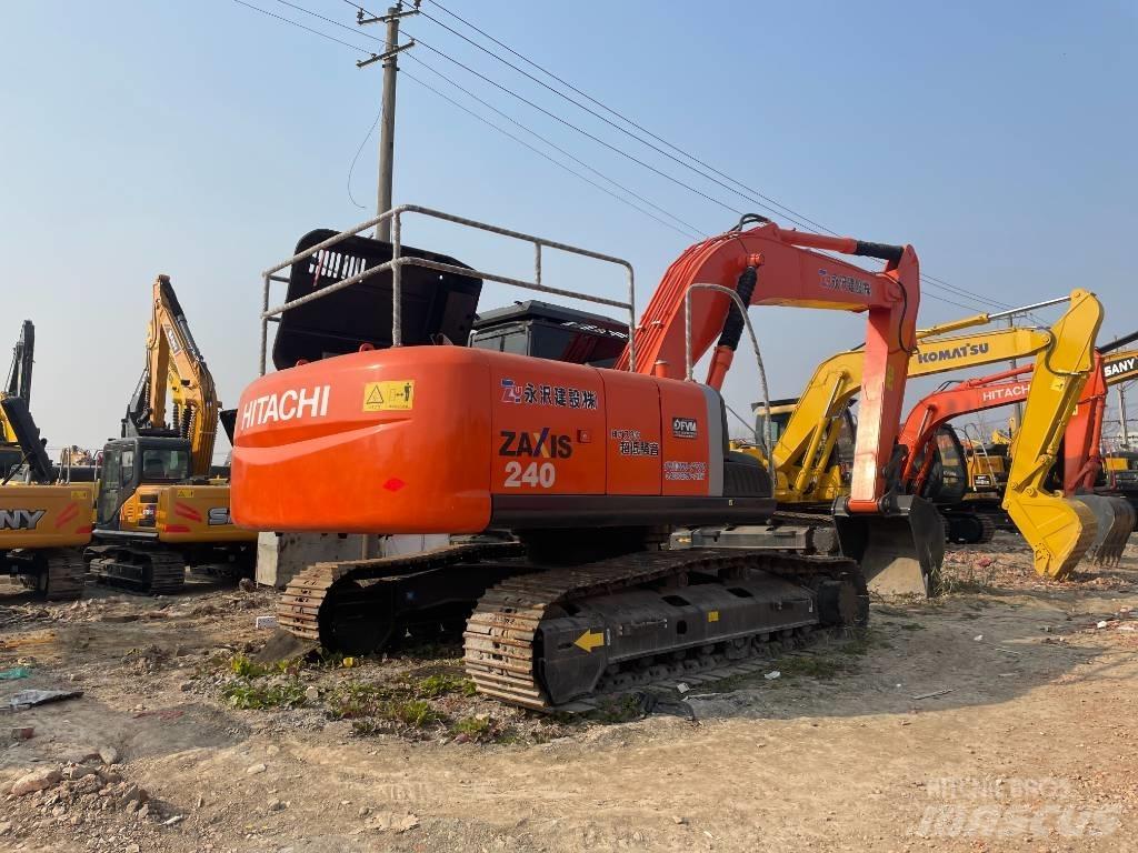 Hitachi ZX 240 Bageri guseničari