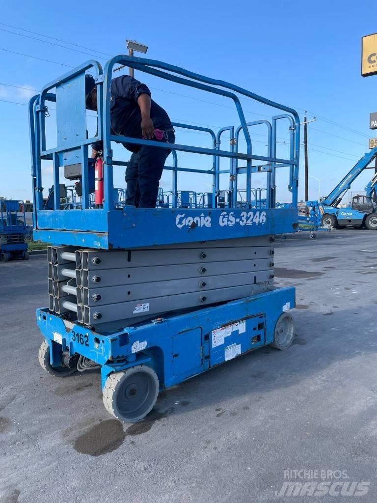 Genie GS 3246 Makazaste platforme