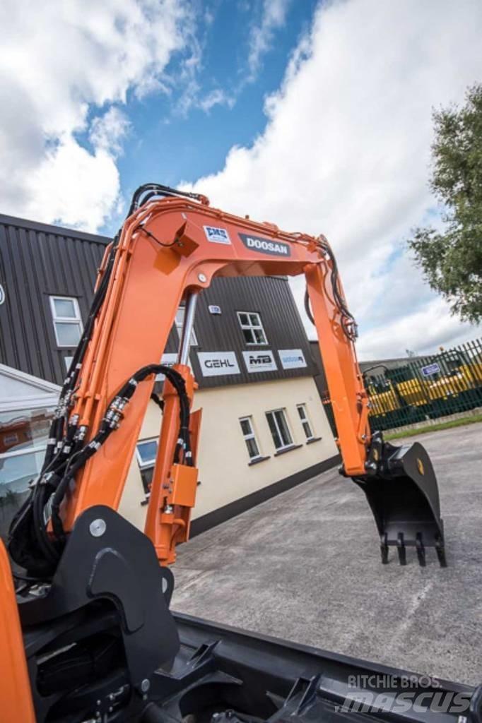 Doosan DX 85 R Midi bageri 7t – 12t
