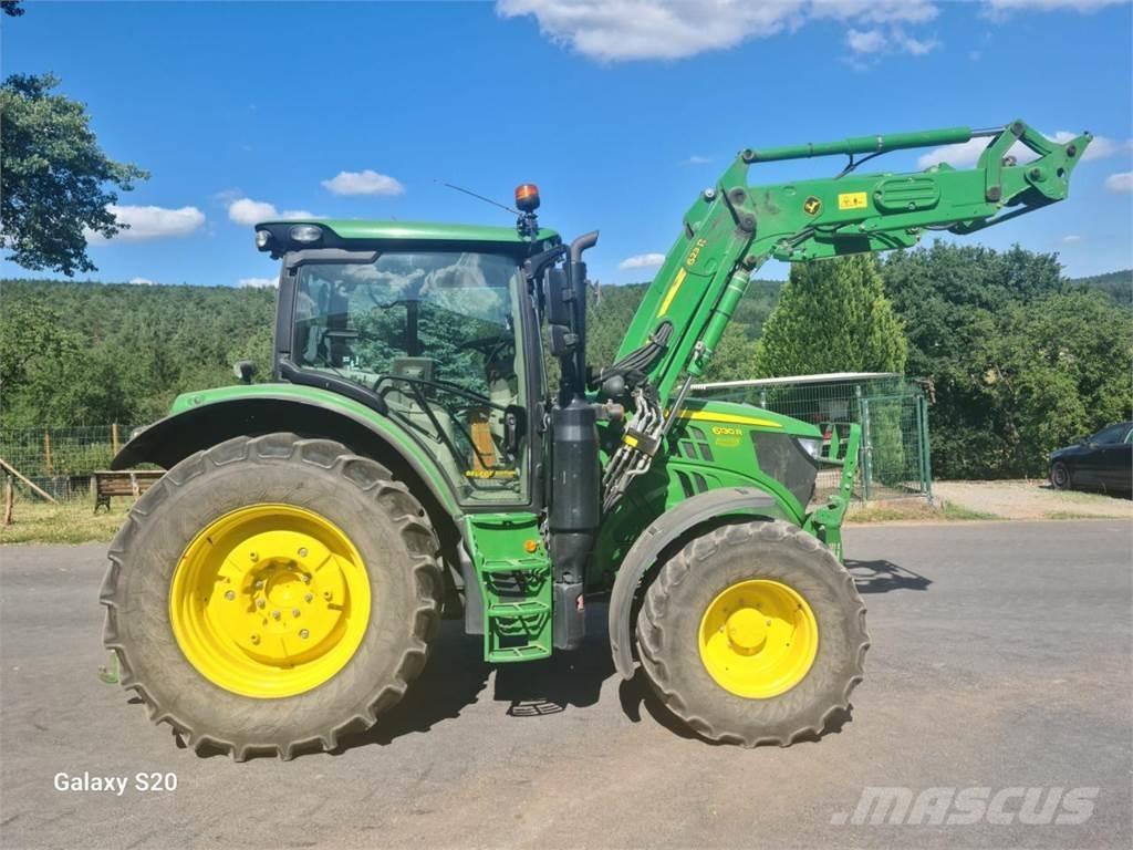 John Deere 6130R Traktori