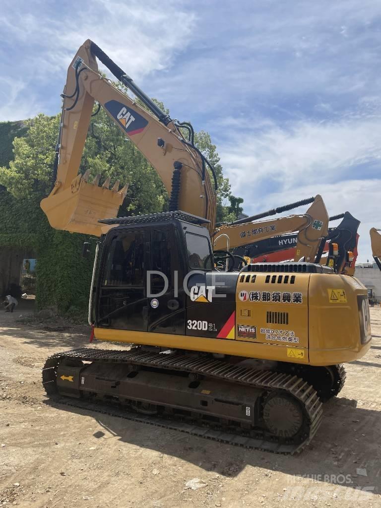 CAT CAT320D Midi bageri 7t – 12t