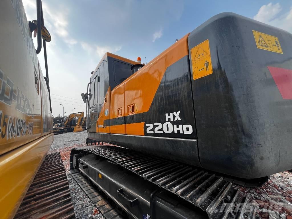 Hyundai HX 220 HD Bageri guseničari