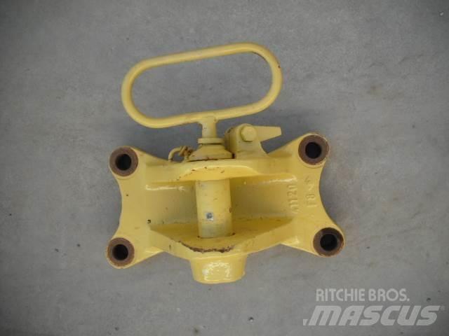 Komatsu D51 Buldožeri guseničari