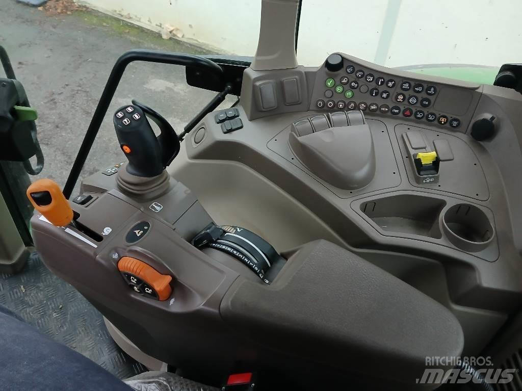 John Deere 6130M Traktori
