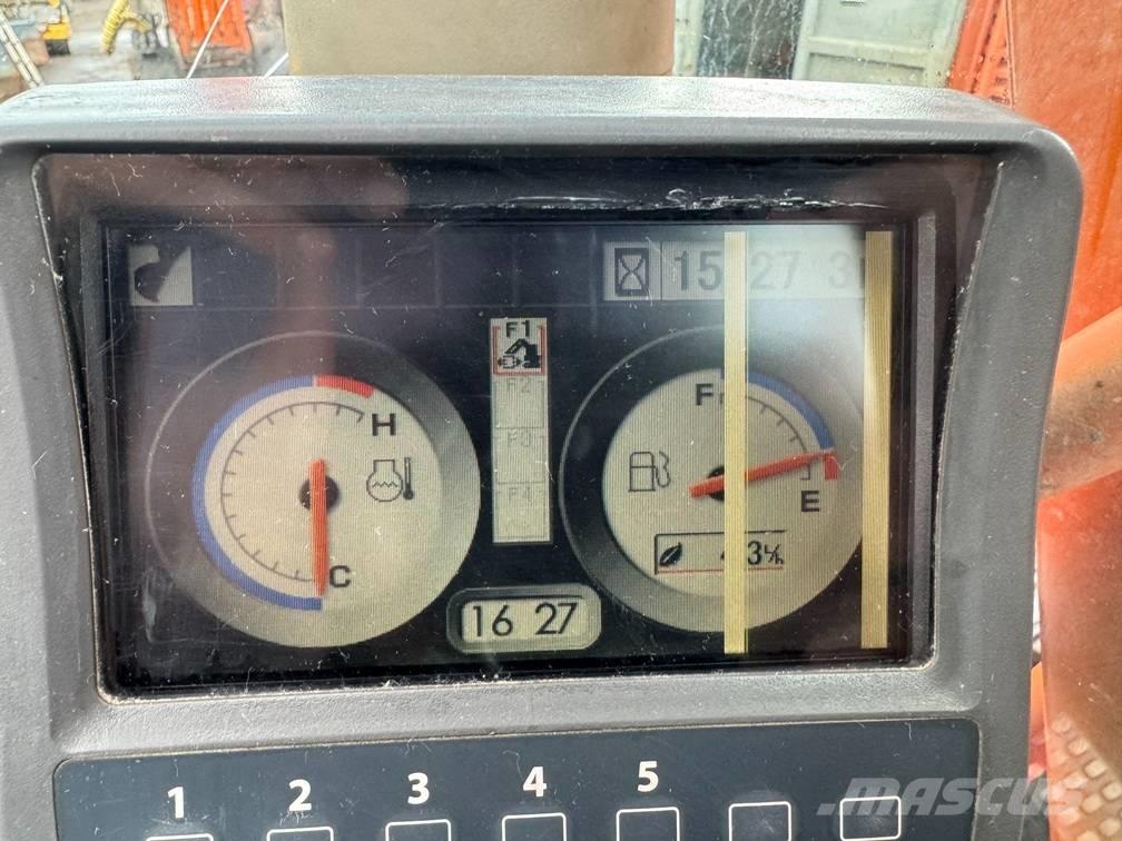 Hitachi ZX 280 LC-3 Bageri guseničari