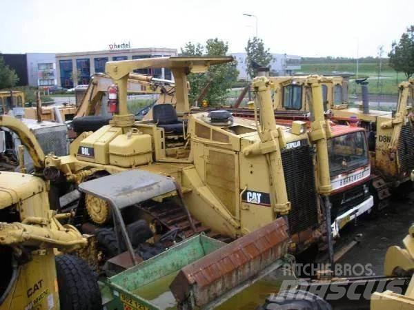 CAT D8L Buldožeri guseničari