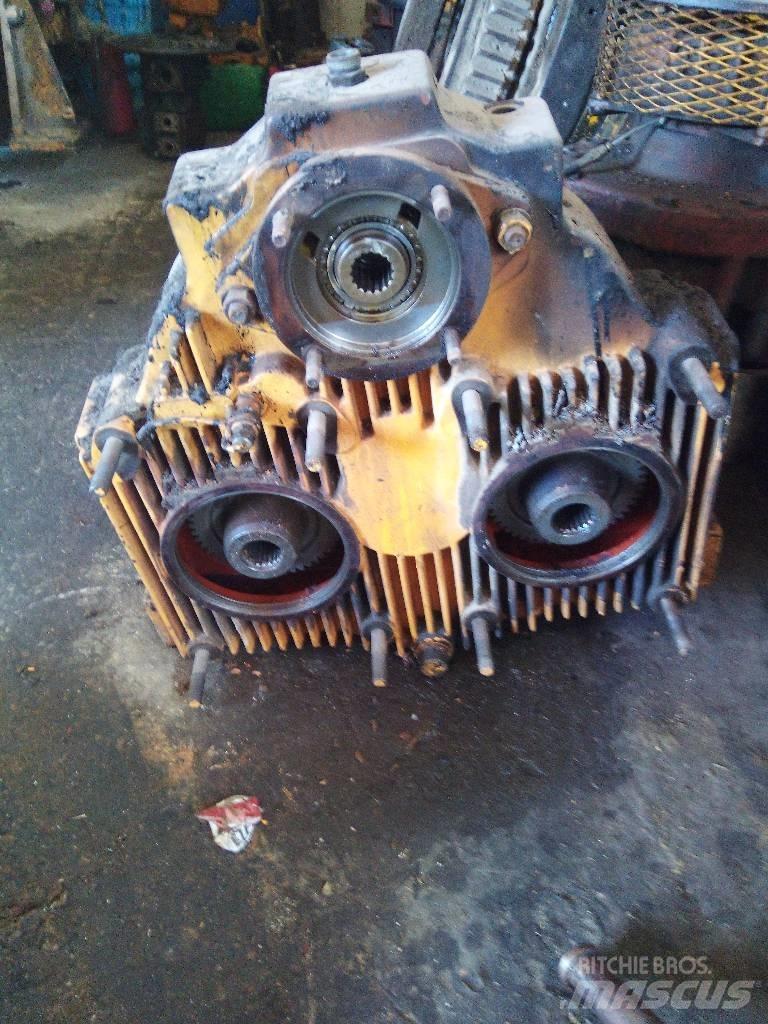 Liebherr R 954 B HD Transmisija