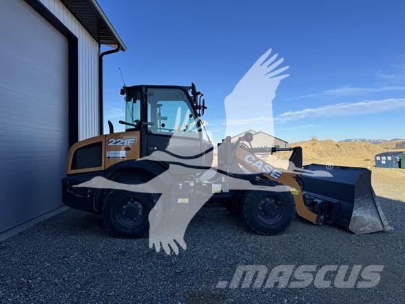 CASE 221F Utovarivači na točkove