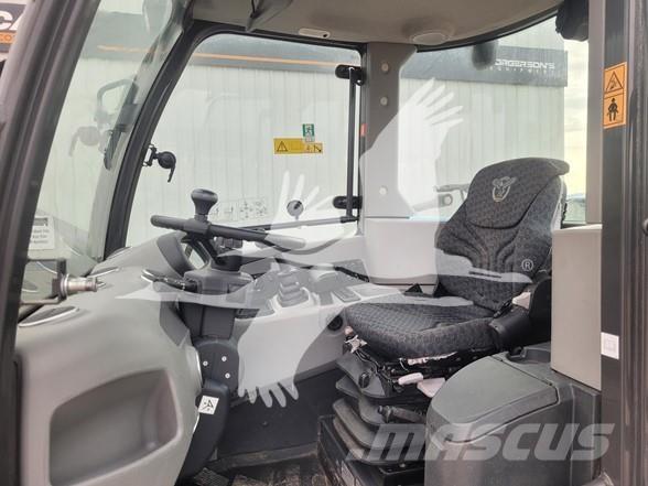 CASE 221F Utovarivači na točkove