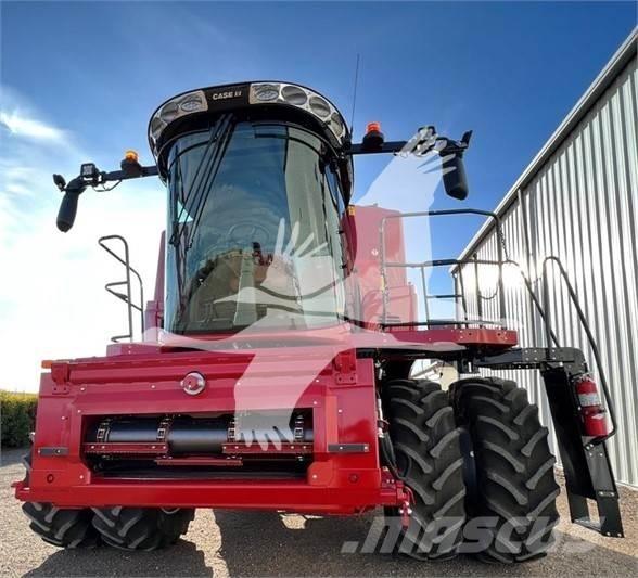Case IH 8250 Kombajni