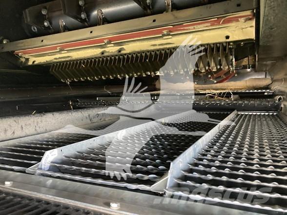 Case IH 8250 Kombajni