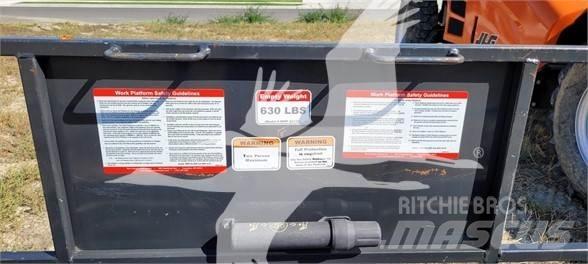 JLG 742 Teleskopski viljuškari