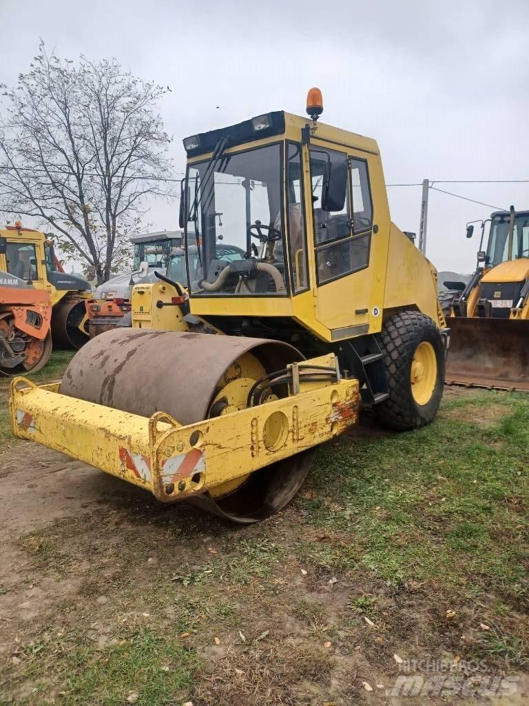 Bomag BW 177 D-3 Valjci sa jednim bubnjem