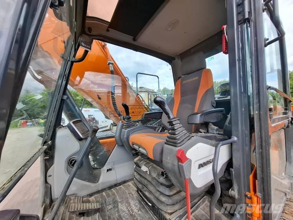 Doosan DX 225 LC-5 Bageri guseničari
