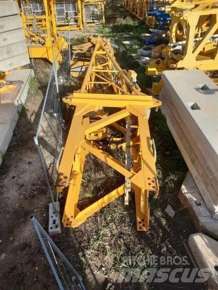 Potain MD 238 J10 Prenosni kranovi