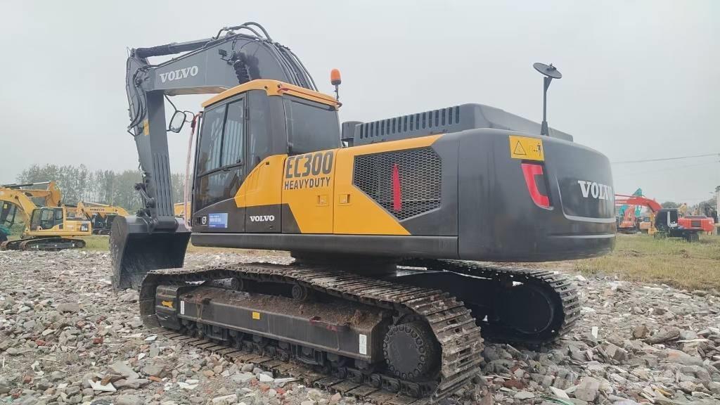 Volvo EC 300 D Bageri guseničari