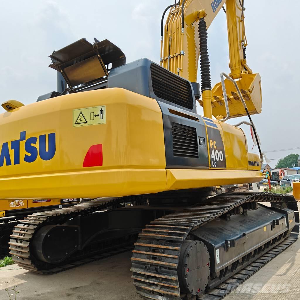 Komatsu 400-8 Bageri guseničari