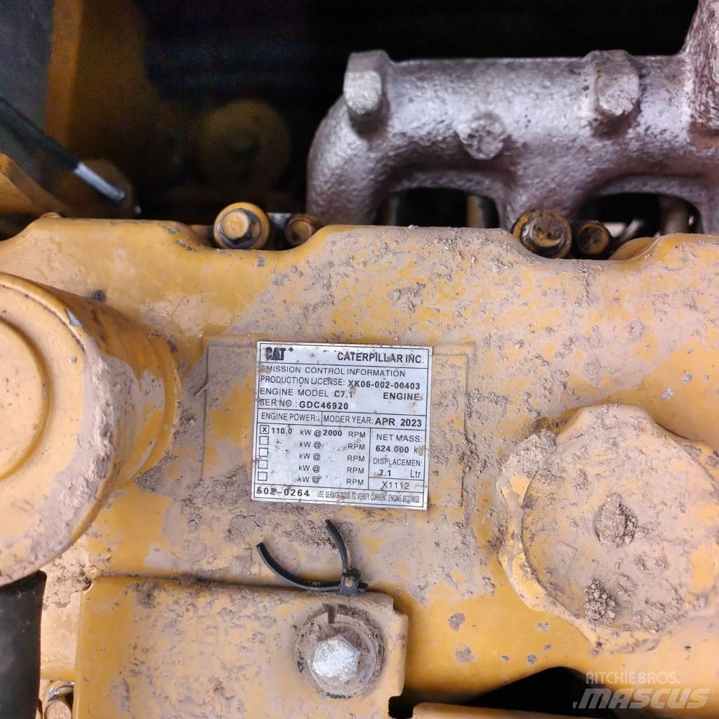 CAT 320D Bageri guseničari