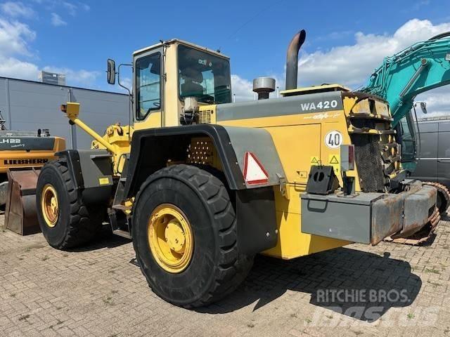 Komatsu WA 420-3 Utovarivači na točkove