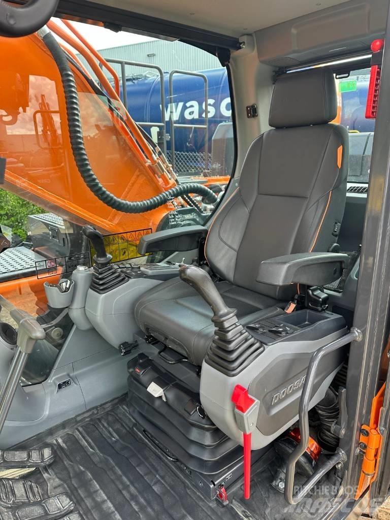 Doosan DX 350 NLC-7 Bageri guseničari