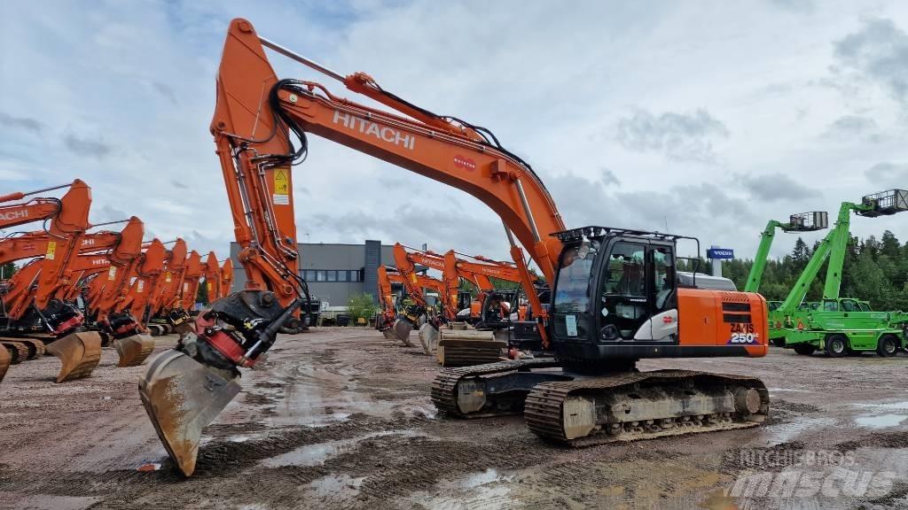 Hitachi ZX250LC-6 Bageri guseničari