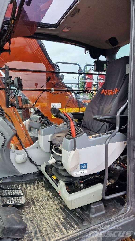 Hitachi ZX250LC-6 Bageri guseničari