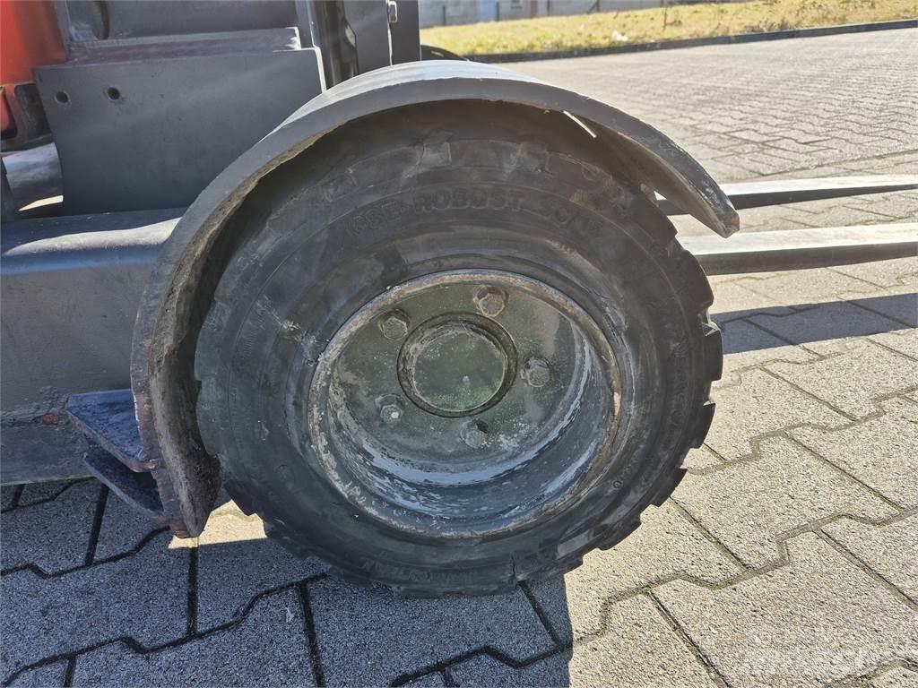 Linde R20G-12 Viljuškari sa pomičnim stupom