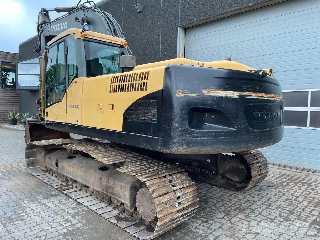 Volvo EC240C Bageri guseničari