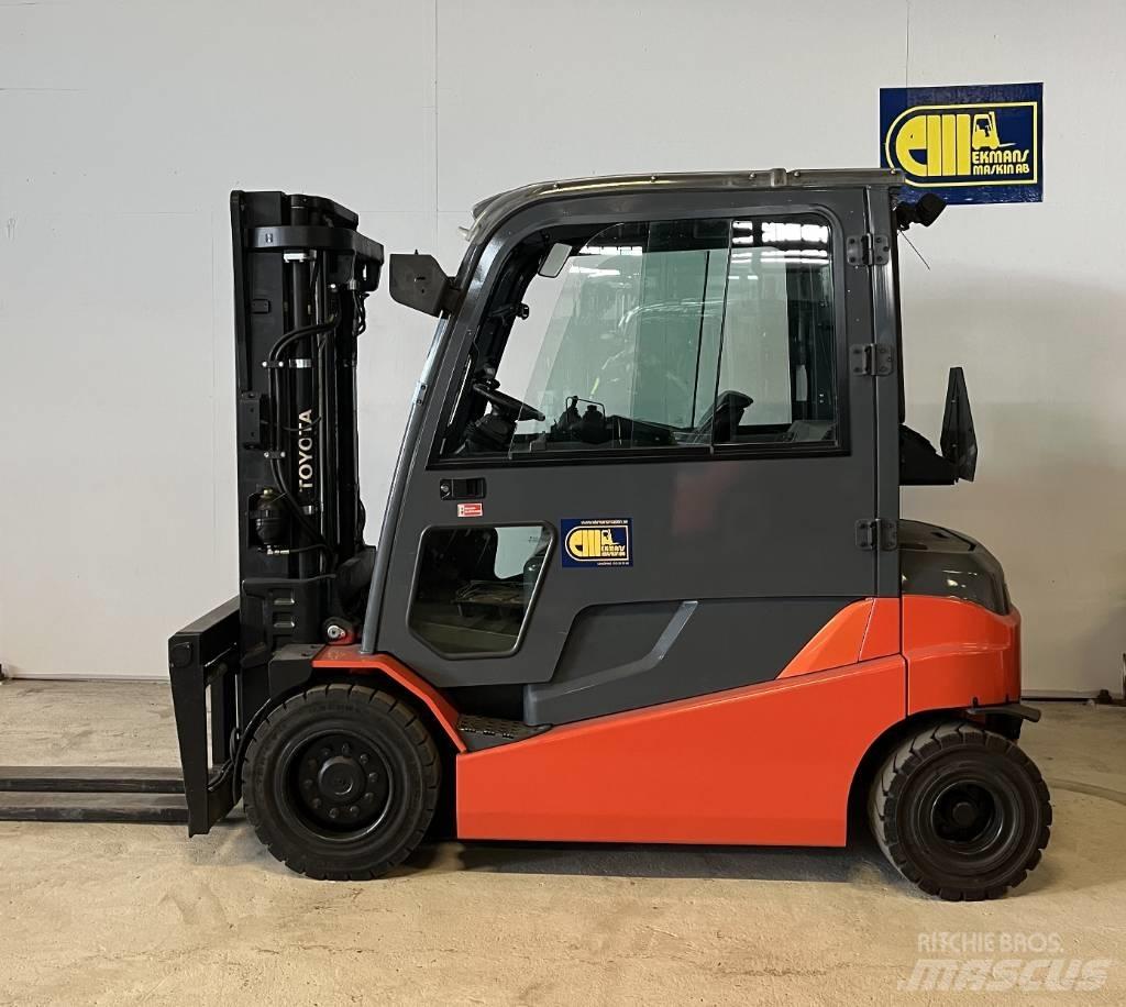 Toyota Truck 8FBMT40 Električni viljuškari