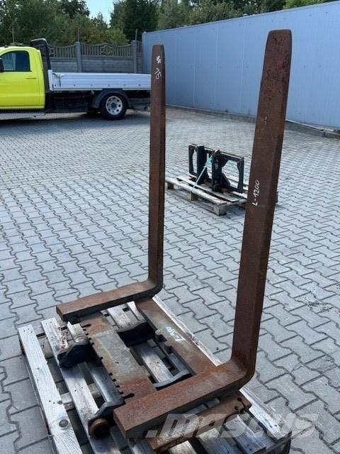 Volvo USED FORKS Građevinarske viljuške