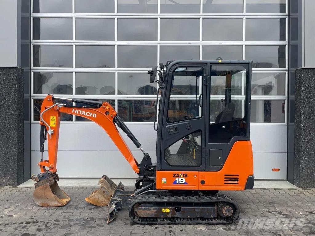 Hitachi ZX19-6 Mini bageri < 7t