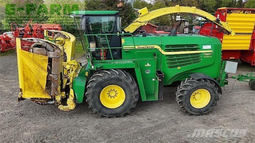 John Deere 7380 Mašine za stočnu hranu sa sopstvenim pogonom