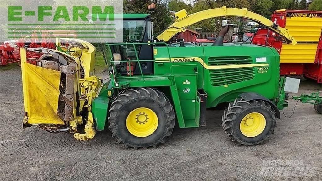 John Deere 7380 Mašine za stočnu hranu sa sopstvenim pogonom