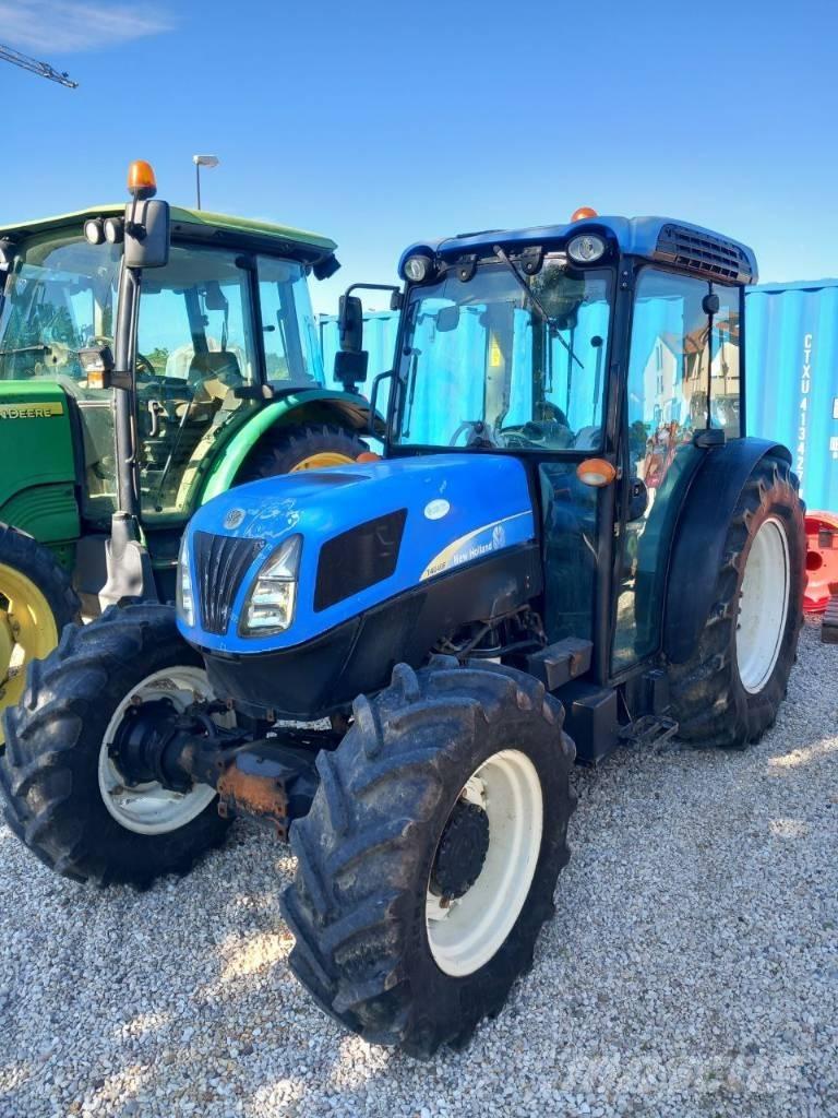 New Holland T4040F Traktori