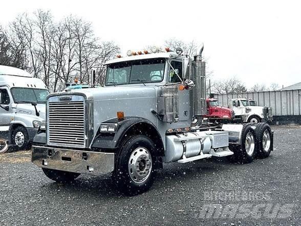 Freightliner FLD120 Tegljači