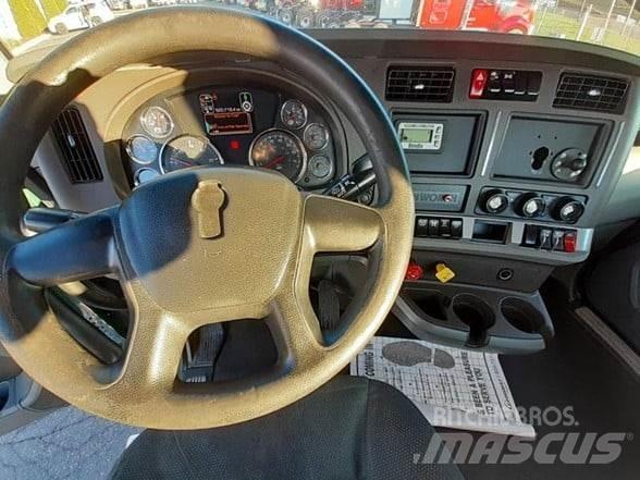 Kenworth T680 Tegljači