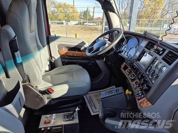 Kenworth T880 Kiperi kamioni
