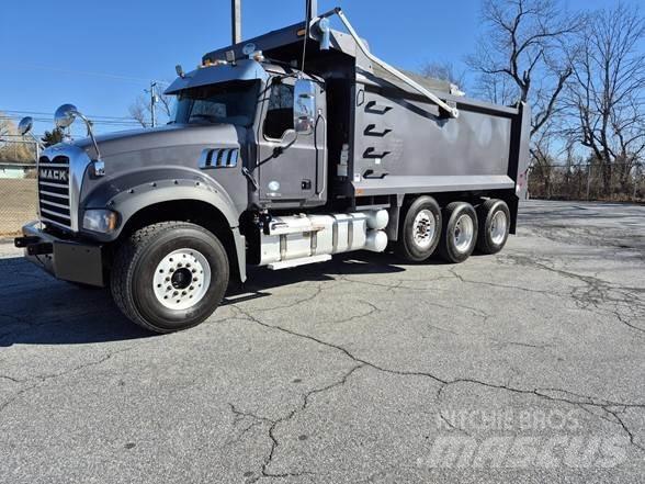 Mack GRANITE 64FR Kiperi kamioni