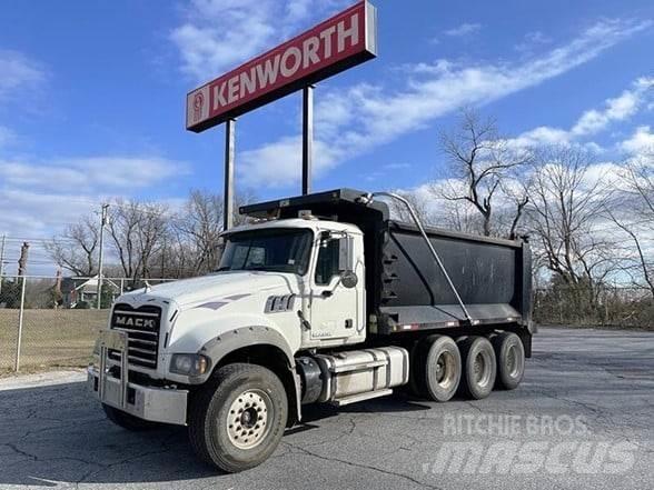 Mack GRANITE GU713 Kiperi kamioni